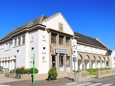 Salle des fêtes - Yvonne Arène Cuillé - Campan